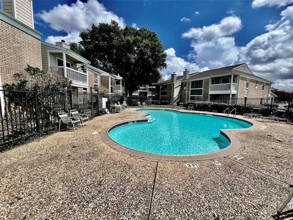 12660 Ashford Point Drive #302, Houston, Texas image 17