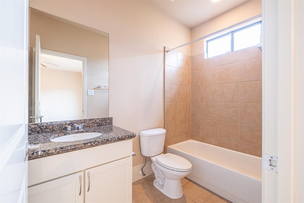 1417 Live Oak Street #B, Houston, Texas image 9