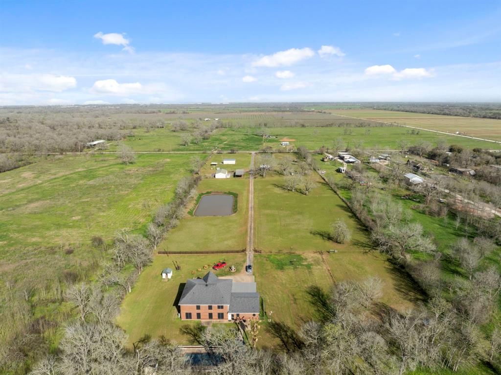 2606 Peach Ridge Road, Brookshire, Texas image 24