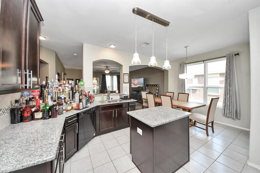 9703 Tipton Sands Drive, Humble, Texas image 16