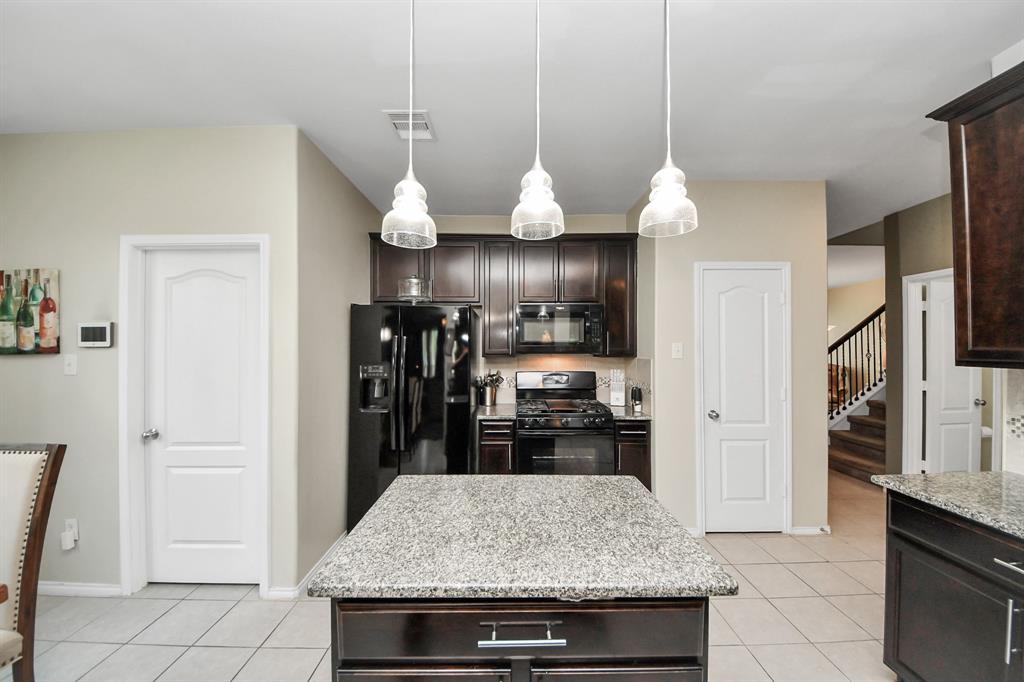 9703 Tipton Sands Drive, Humble, Texas image 14