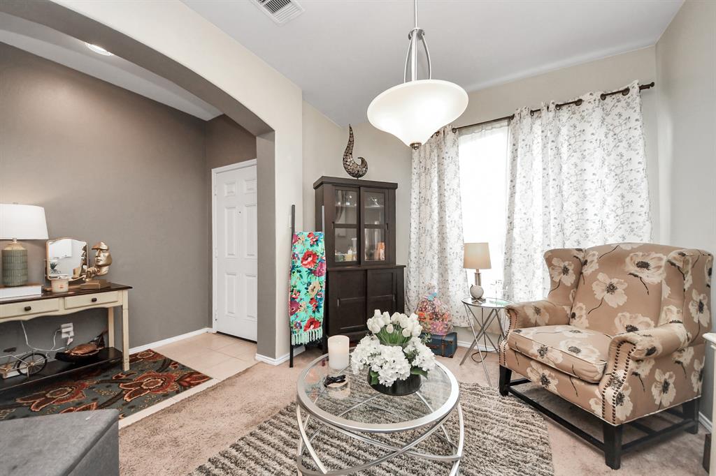 9703 Tipton Sands Drive, Humble, Texas image 8