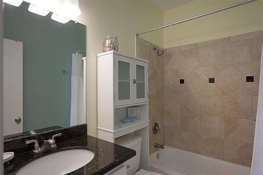 3208 Castle Drive, Crystal Beach, Texas image 13