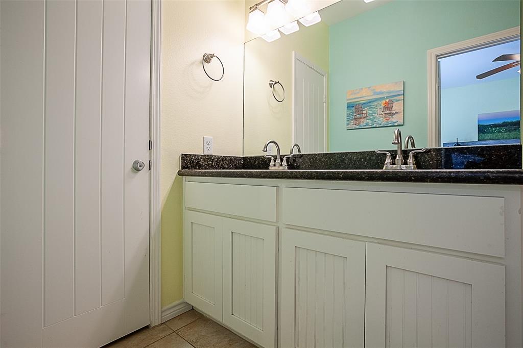 3208 Castle Drive, Crystal Beach, Texas image 12