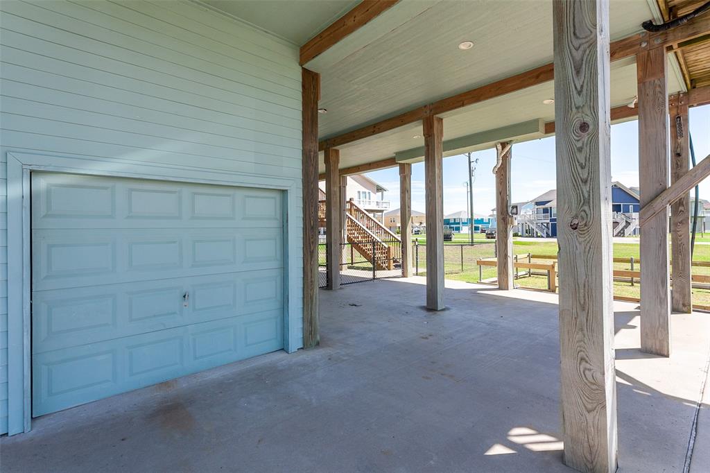 3208 Castle Drive, Crystal Beach, Texas image 24