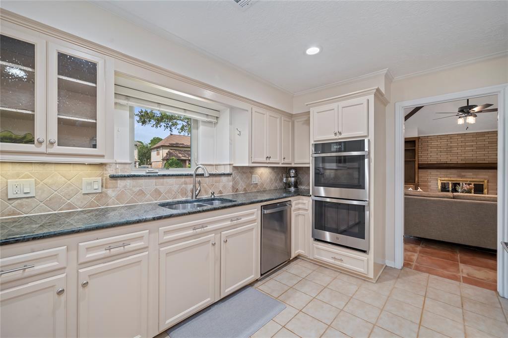 20611 Shillington Court, Katy, Texas image 17