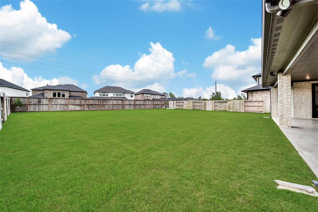 5615 Trinity Heights Lane, Sugar Land, Texas image 48