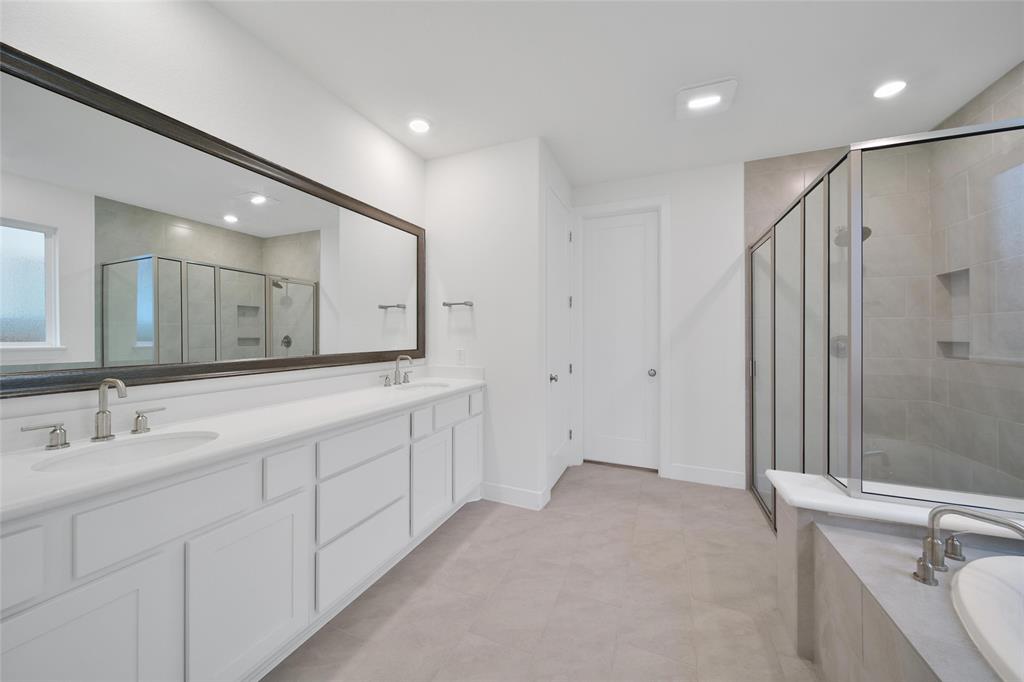 5615 Trinity Heights Lane, Sugar Land, Texas image 29