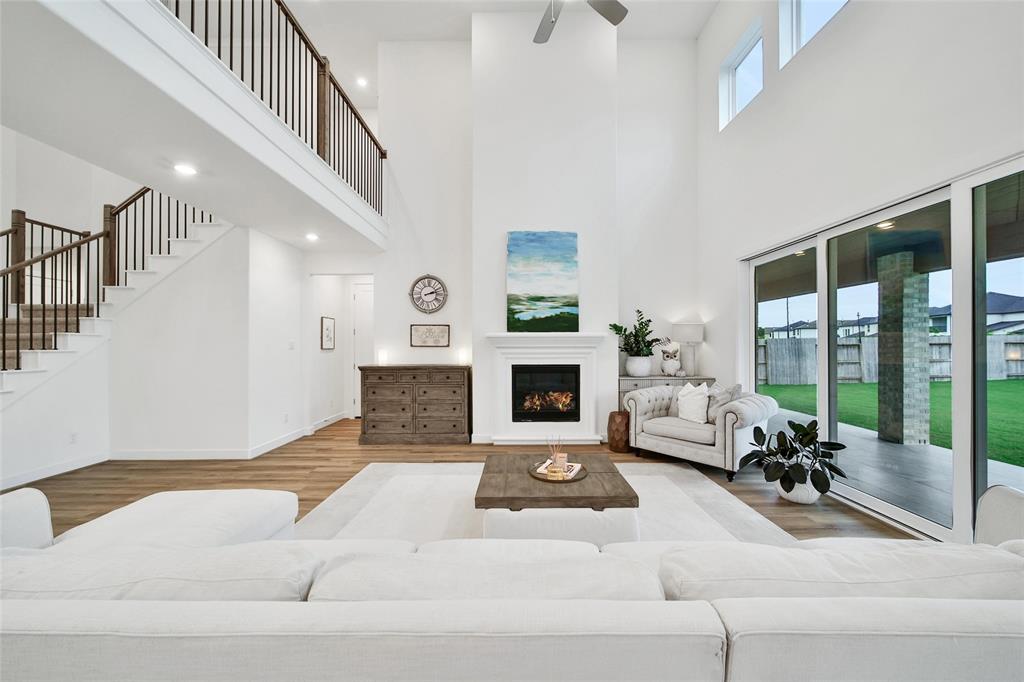 5615 Trinity Heights Lane, Sugar Land, Texas image 15