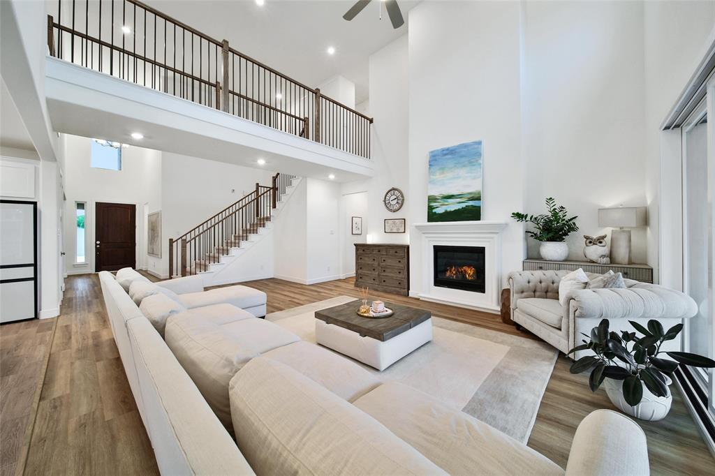 5615 Trinity Heights Lane, Sugar Land, Texas image 11