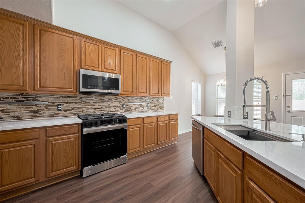 18314 Madisons Crossing Lane, Tomball, Texas image 14