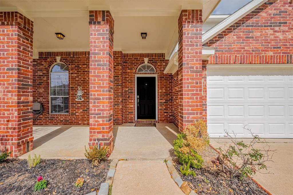18314 Madisons Crossing Lane, Tomball, Texas image 3