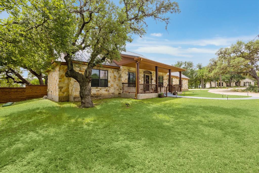 101 High Ridge Circle, San Marcos, Texas image 3