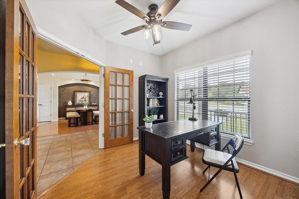 101 High Ridge Circle, San Marcos, Texas image 11