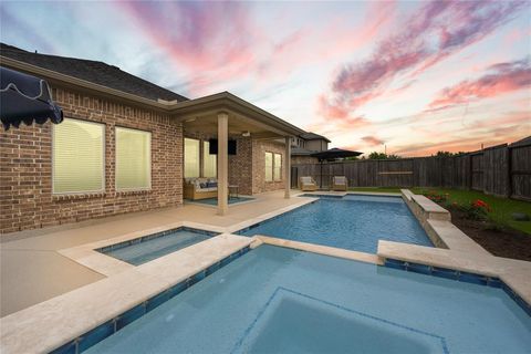 Single Family Residence in Fulshear TX 30626 Morning Dove Drive.jpg
