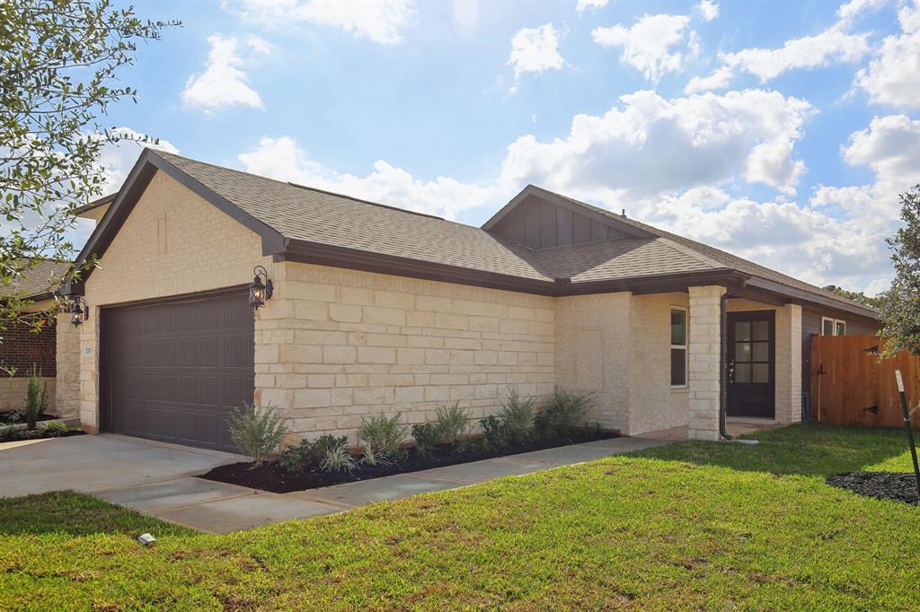 1753 Cayden Oak Lane, Conroe, Texas image 2