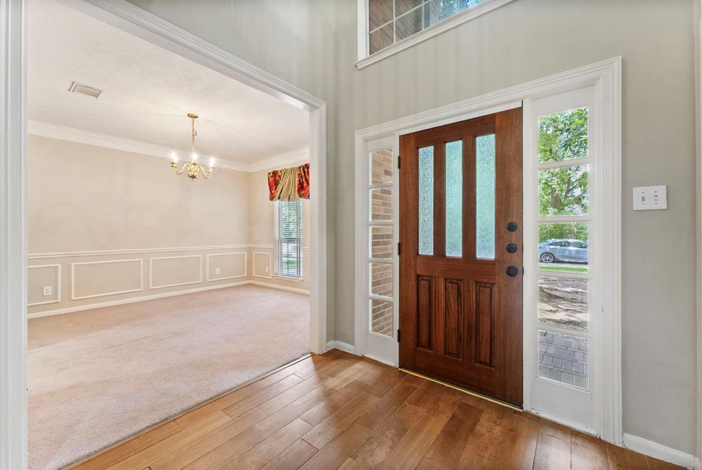 53 Silver Crescent Court