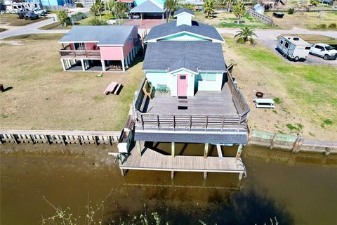 A home in Crystal Beach