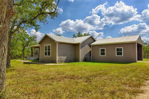 A home in Hallettsville