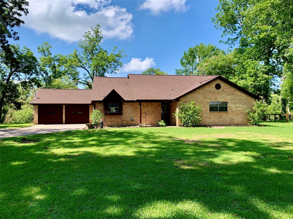 401 Pecan Estates Road #CR616, Angleton, Texas image 2