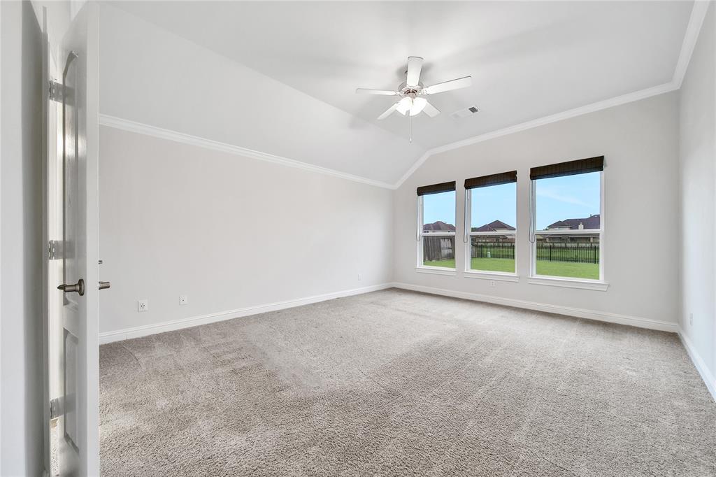 12002 Champions Forest Drive, Mont Belvieu, Texas image 16