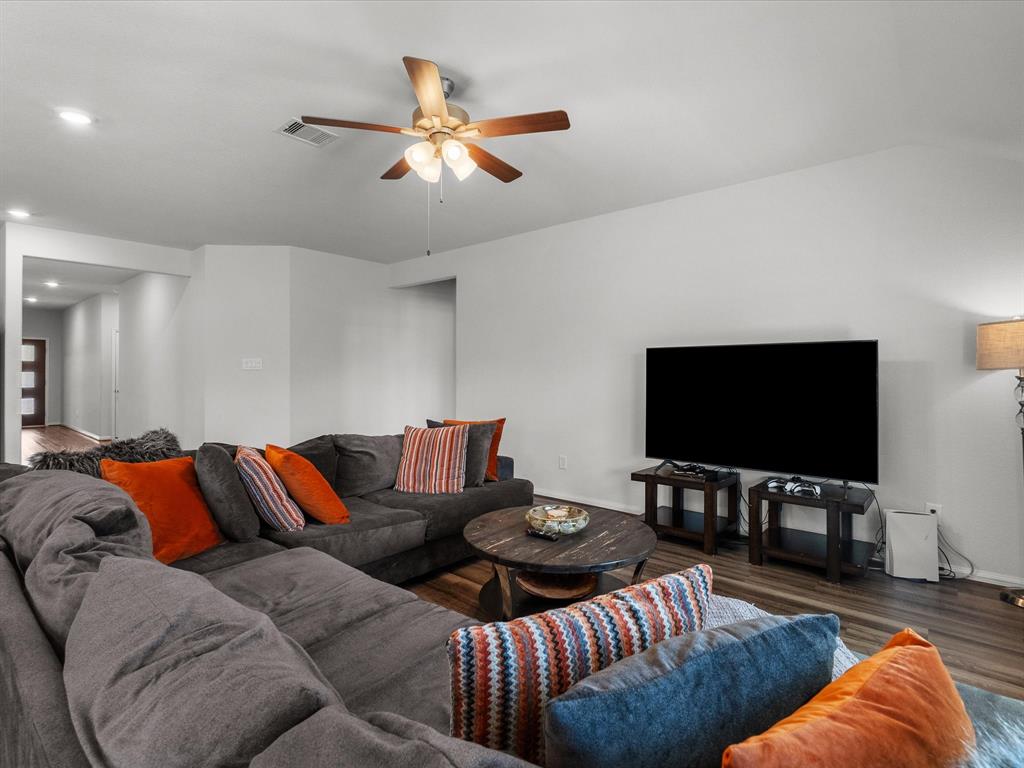 2414 Olancha Drive, Rosharon, Texas image 39