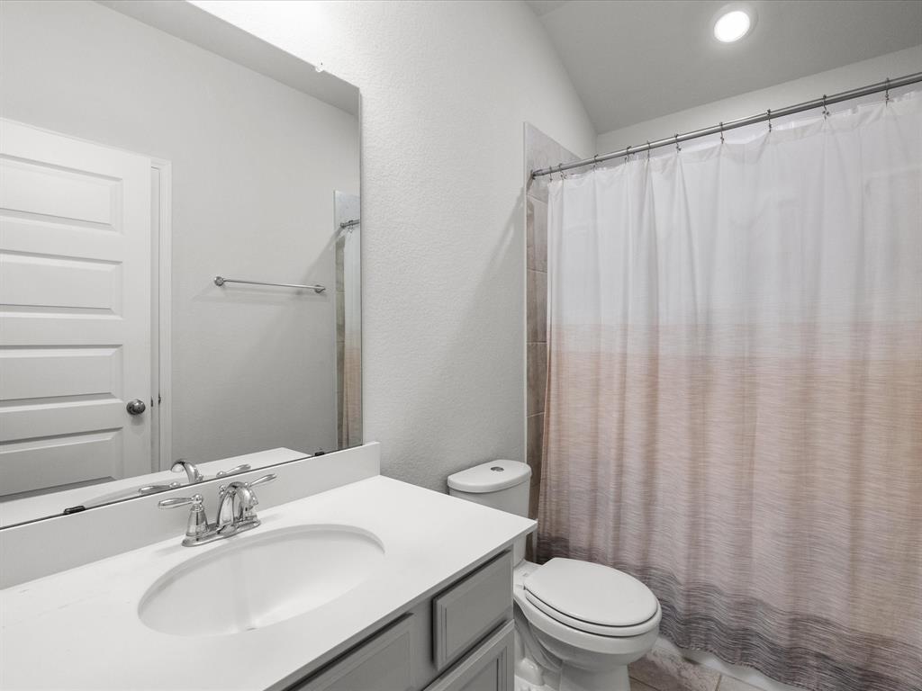 2414 Olancha Drive, Rosharon, Texas image 34