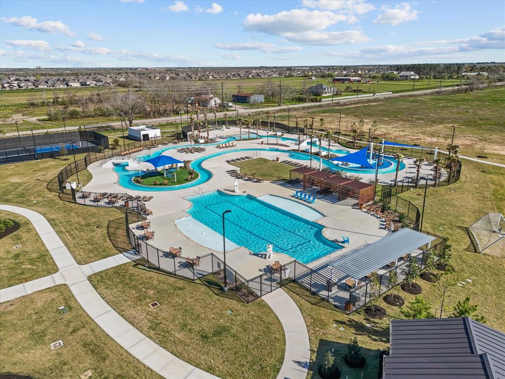 2414 Olancha Drive, Rosharon, Texas image 11