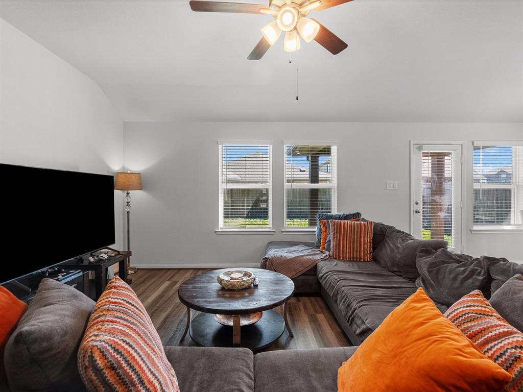 2414 Olancha Drive, Rosharon, Texas image 30
