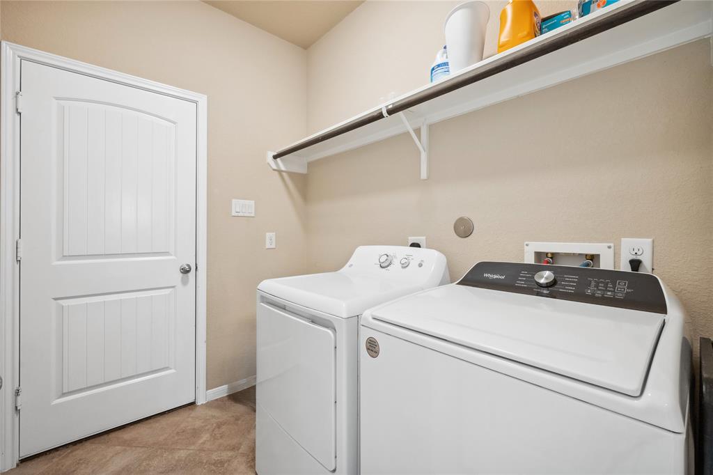 1070 Cedar Lake Court