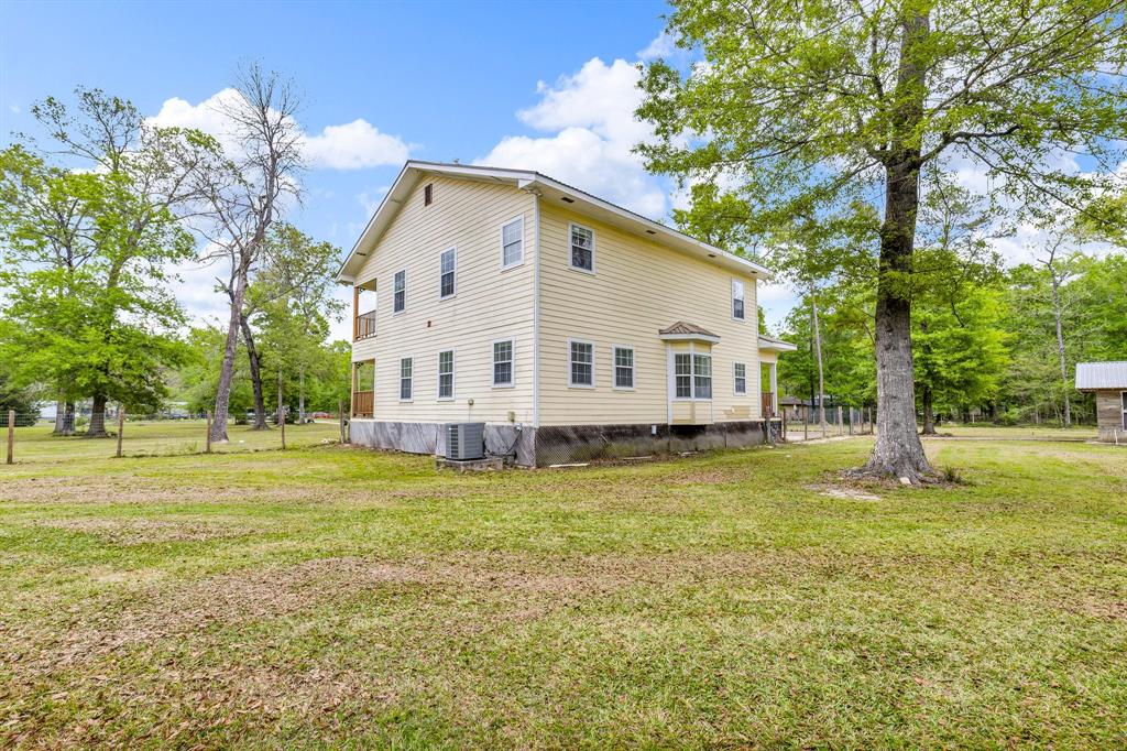 274 County Road 6471, Dayton, Texas image 5