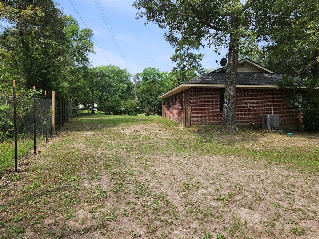 15915 Mckay Road, Willis, Texas image 5