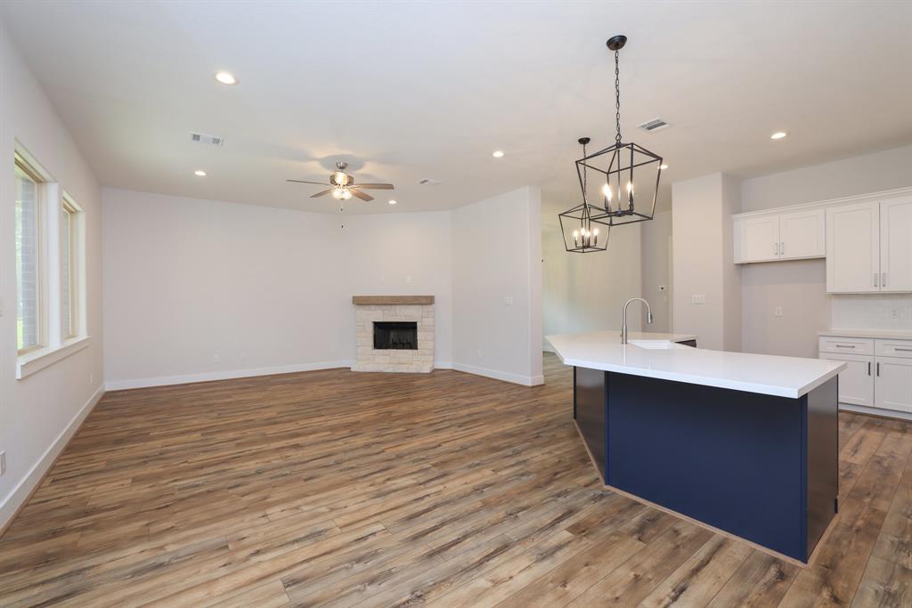 22914 Rainfern Drive, Magnolia, Texas image 17
