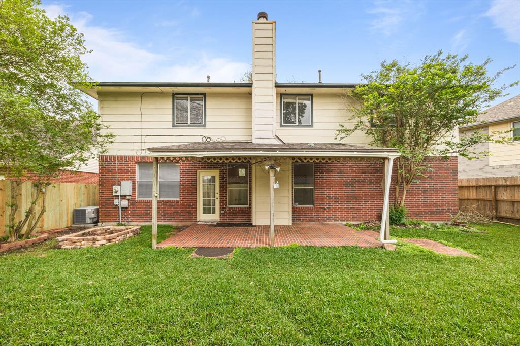 4711 Ten Sleep Lane, Friendswood, Texas image 38