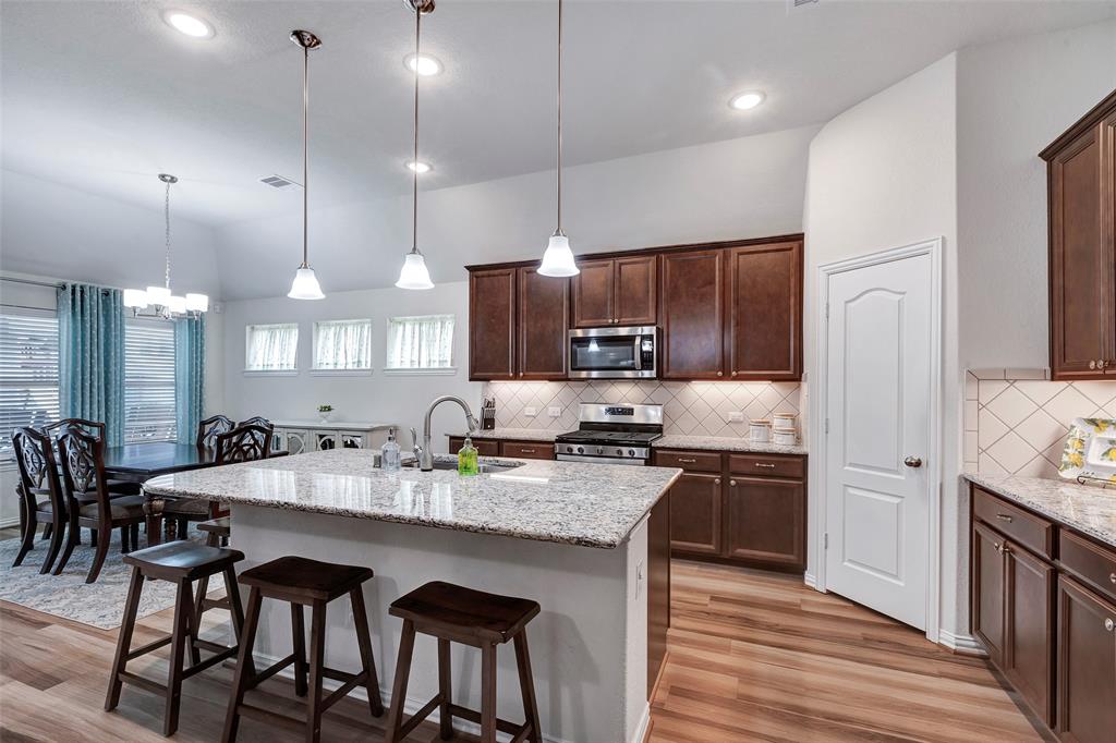 3222 Charles Place, Mont Belvieu, Texas image 13