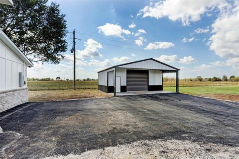 A home in Sealy