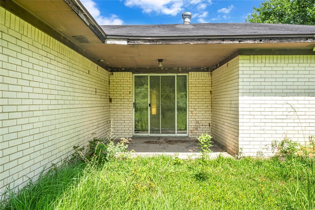 Angleton, Texas 77515, United States, 3 Bedrooms Bedrooms, ,2 BathroomsBathrooms,Residential,Active,163170