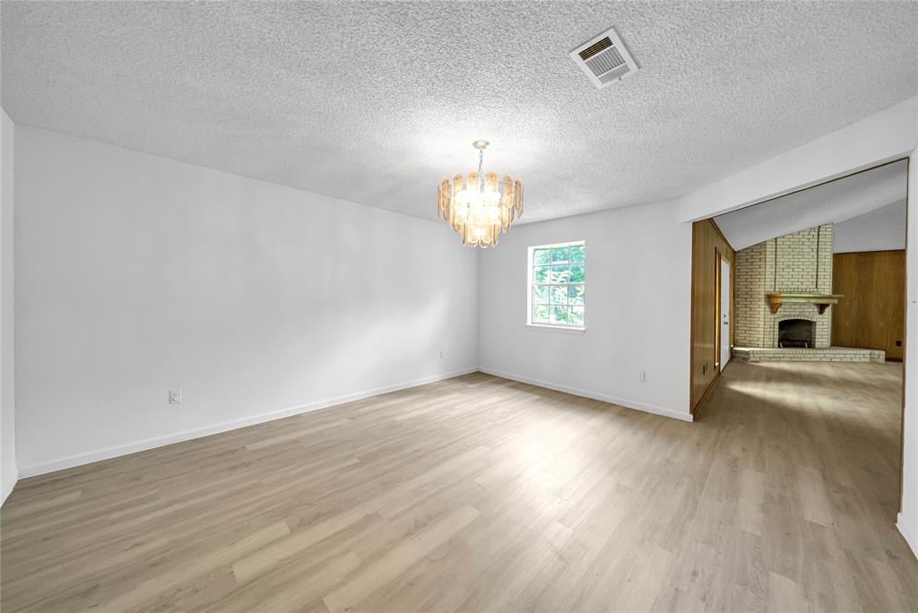 Angleton, Texas 77515, United States, 3 Bedrooms Bedrooms, ,2 BathroomsBathrooms,Residential,Active,163170