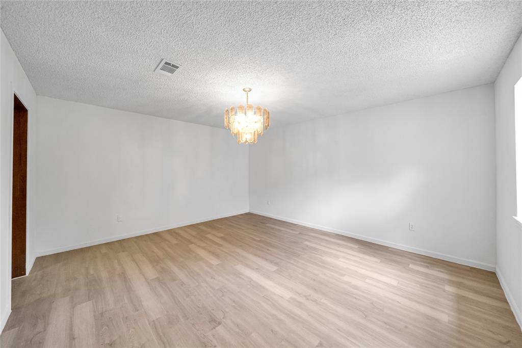 Angleton, Texas 77515, United States, 3 Bedrooms Bedrooms, ,2 BathroomsBathrooms,Residential,Active,163170