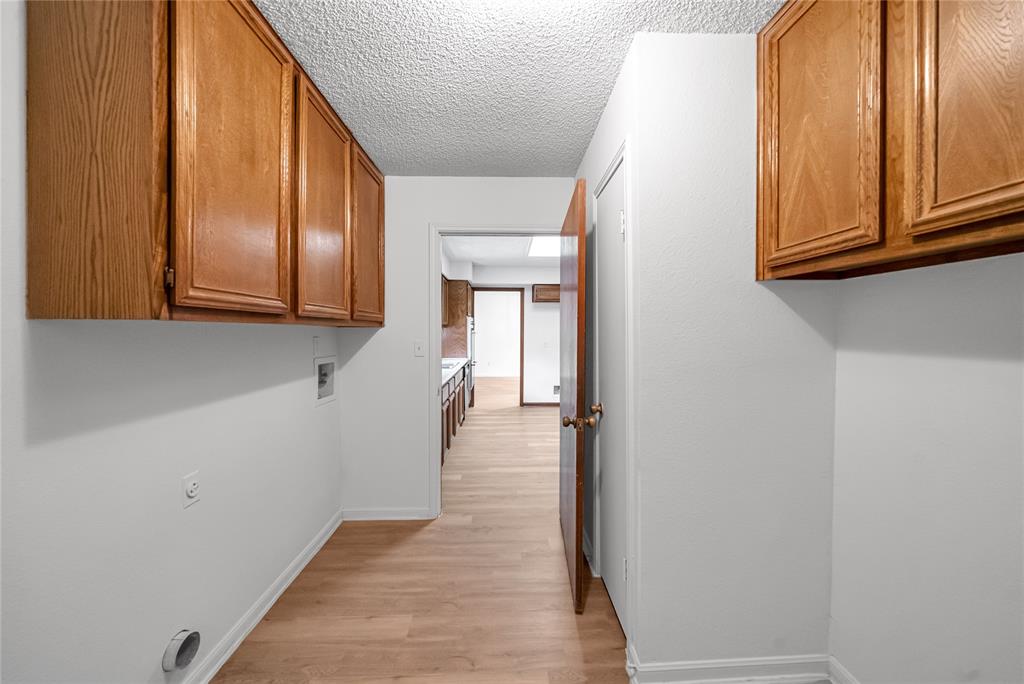 Angleton, Texas 77515, United States, 3 Bedrooms Bedrooms, ,2 BathroomsBathrooms,Residential,Active,163170