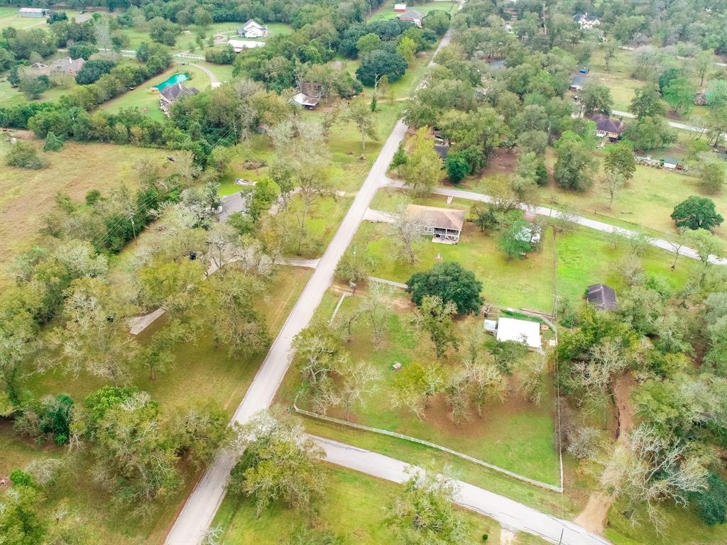 Indian Road, Simonton, Texas image 9