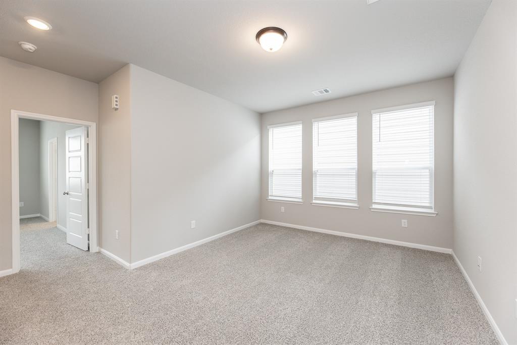 3011 Valley Peak Drive, Houston, Texas image 24