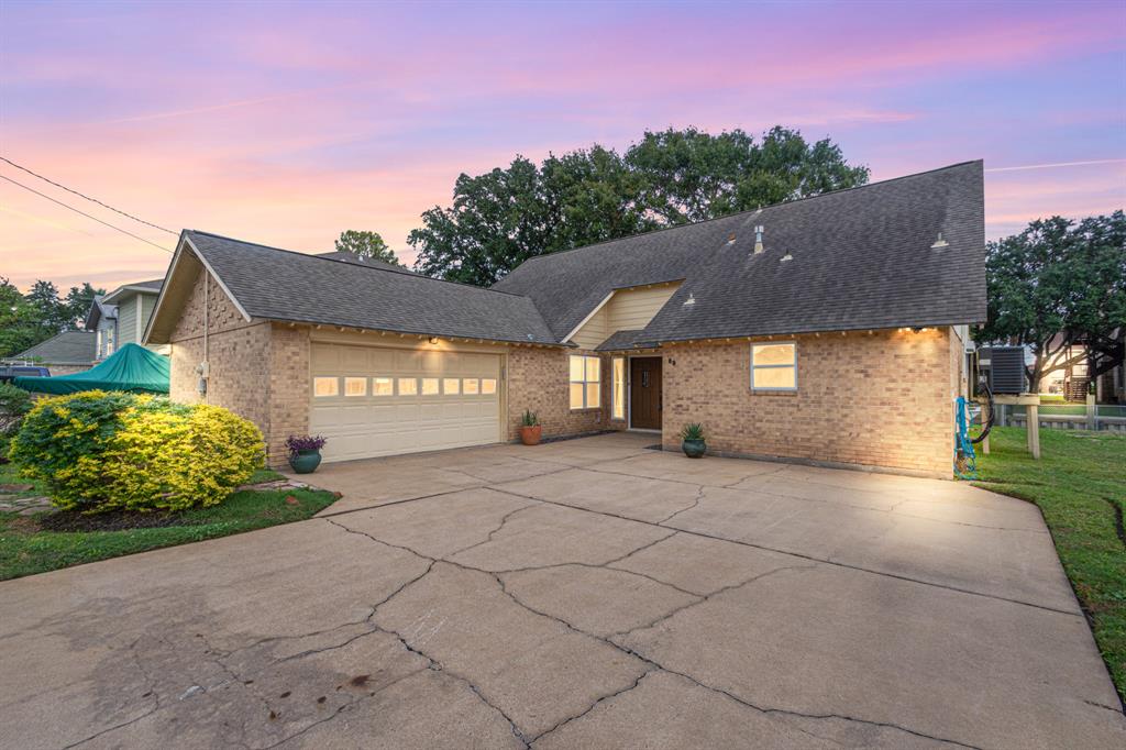 89 Bayou Lane, Kemah, Texas image 4