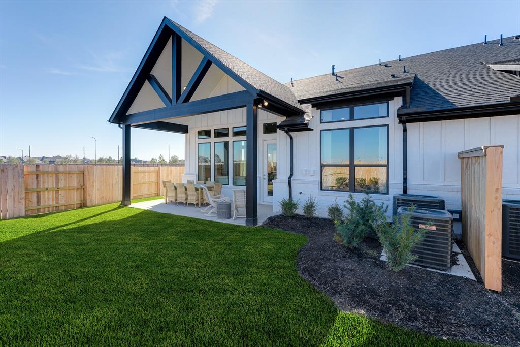 7611 Cattail Shallows Lane, Katy, Texas image 39