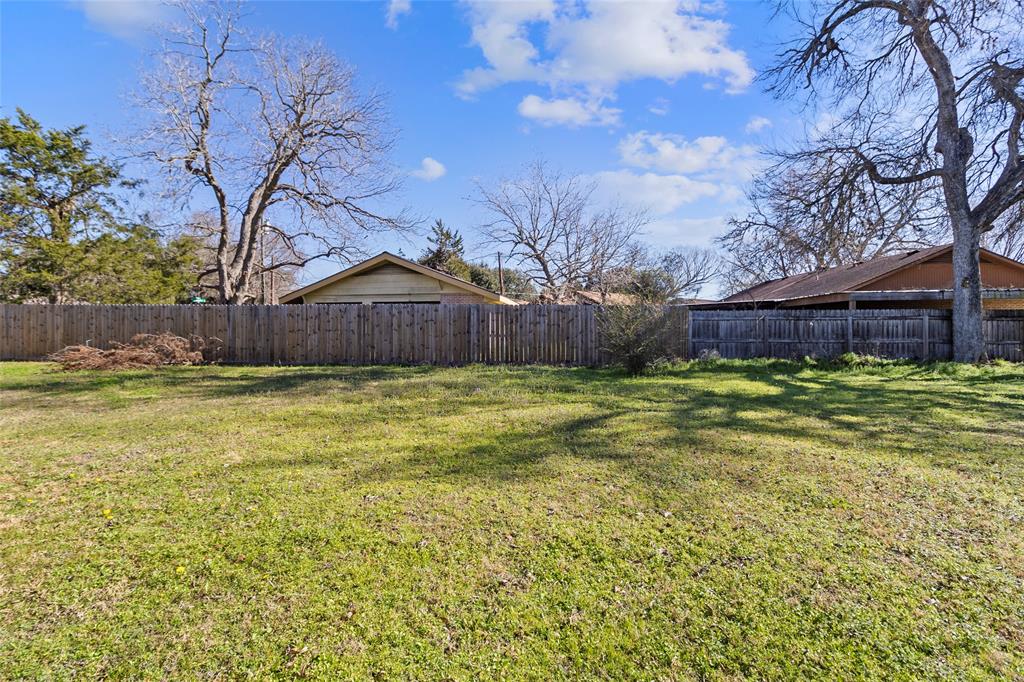 414 Lincoln Street, Navasota, Texas image 22