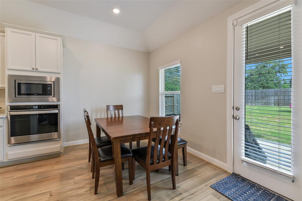 2379 Woodland Prairie Lane, Conroe, Texas image 13