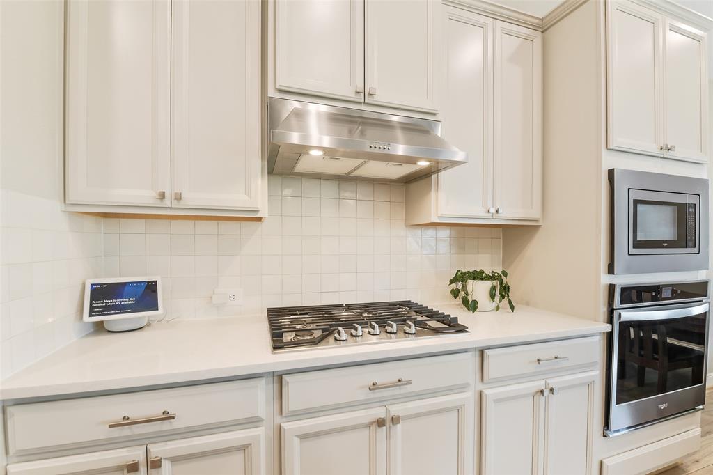 2379 Woodland Prairie Lane, Conroe, Texas image 12