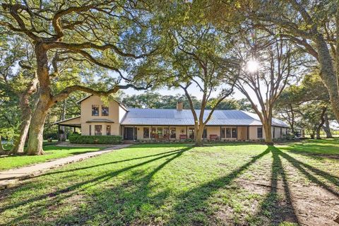 A home in Round Top