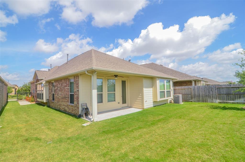 4927 Caponi Falls Lane, Katy, Texas image 20