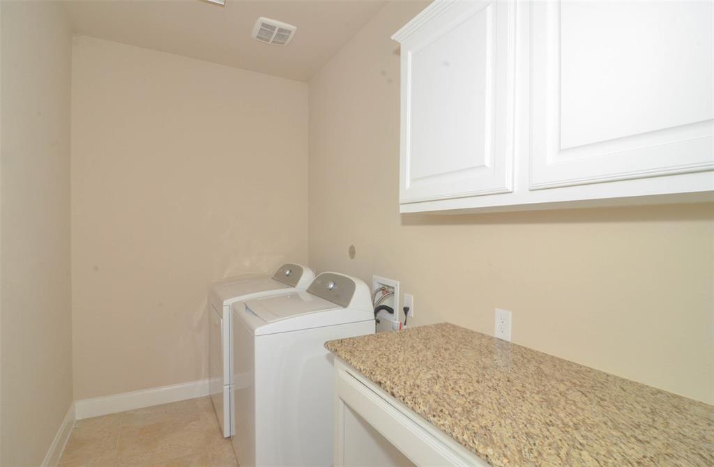 4927 Caponi Falls Lane, Katy, Texas image 17